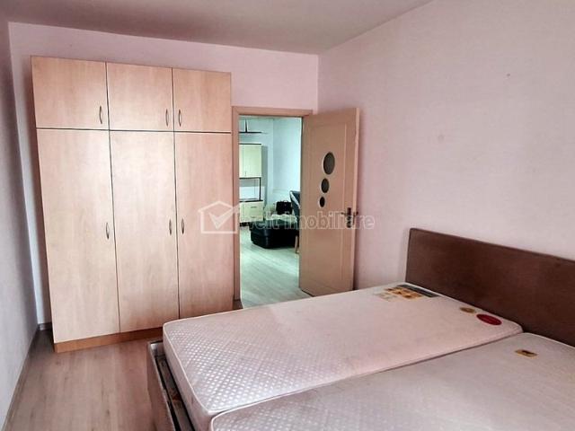 Inchiriere 2 camere semidecomandate, Iris, bloc nou, parcare