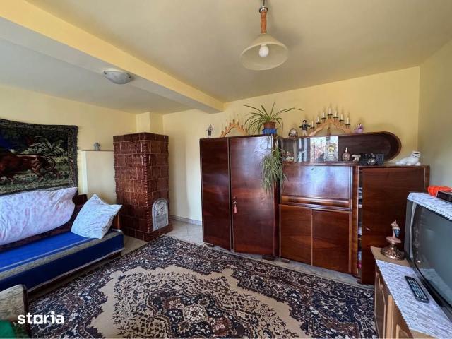 Inchiriere 2 apartamente cu 1 camera, 250 euro Buziasului