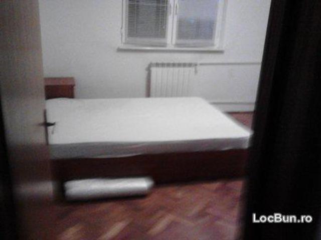 Inchiriere 3 camere Camera de Comert