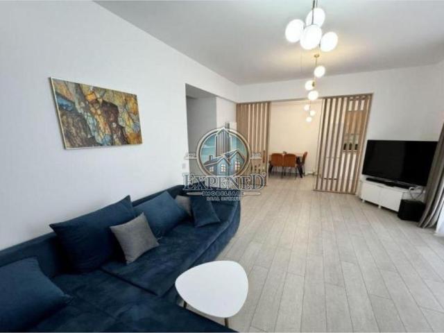 Inchiriere 3 camere Crangasi|Centrala|Terasa
