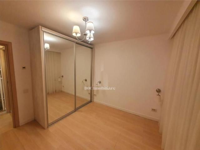 Inchiriere 3 camere | zona Dristor | loc parcare | la 5 minute de metrou