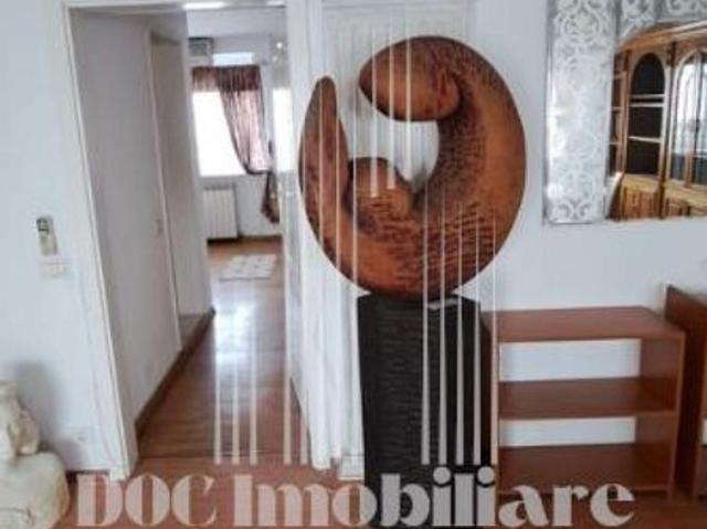 Inchiriere 3 camereI DecebalLoc parcare/Pet Friendly