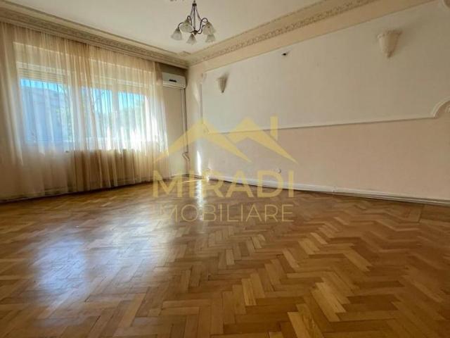 Inchirieri Apartamente 3 camere Bucuresti