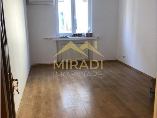 Inchirieri Apartamente 3 camere ULTRACENTRAL ROMANA