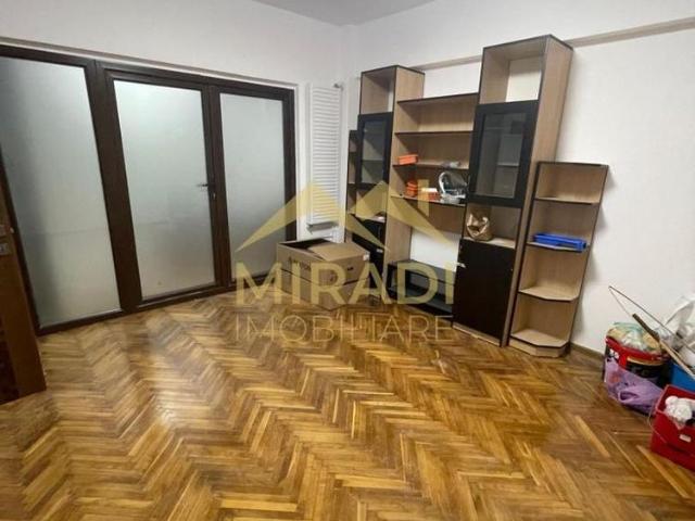 Inchirieri Apartamente 3 Camere