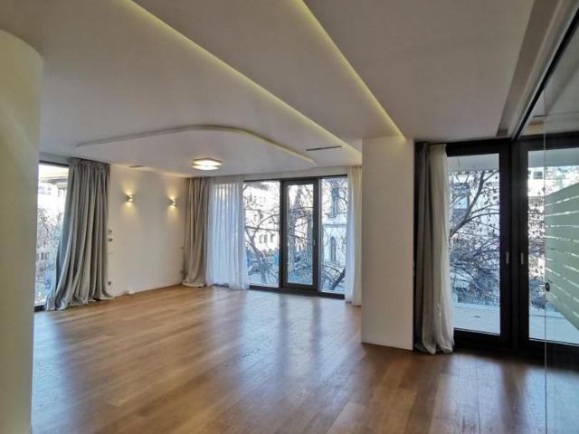 Inchirieri Apartamente 4 camere Bucuresti