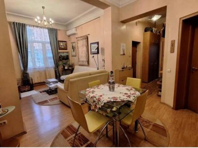 Inchirieri Apartamente 4 camere Bucuresti