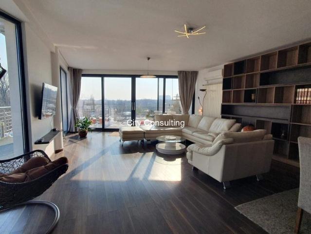 Inchirieri Apartamente 5+ camere Bucuresti