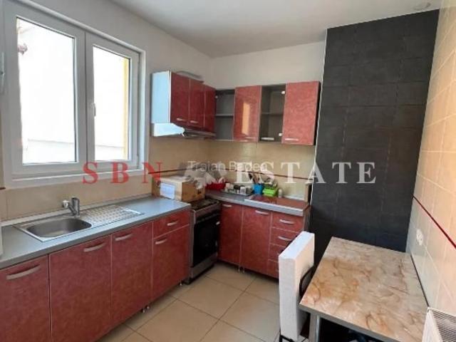 Inchirieri Apartamente 5+ camere Bucuresti