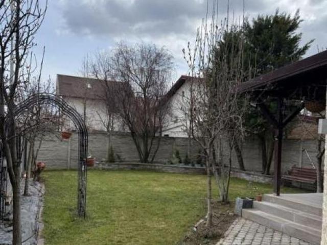 Inchirieri Case / vile Bucuresti