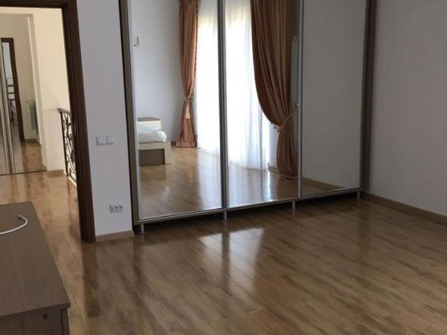 Inchirieri Case / vile Bucuresti