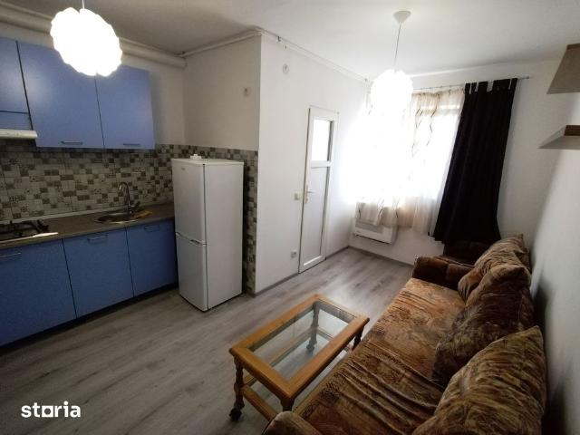 INCHIRIEZ 1 camera,recent renovata, zona Terezian
