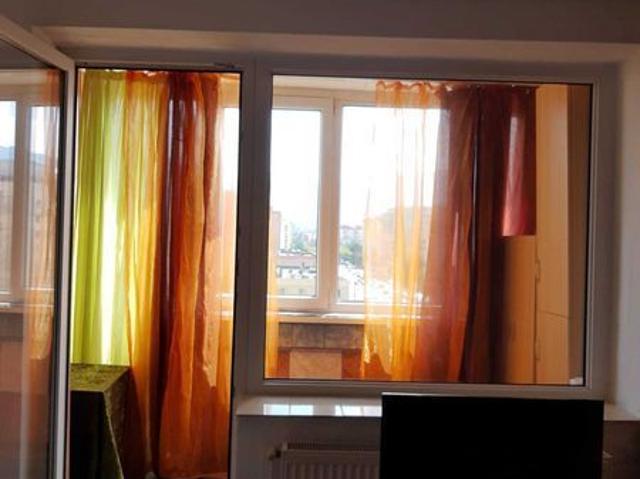 Inchiriez 2 camere, Bulevardul Vlahuta [PROPRIETAR]