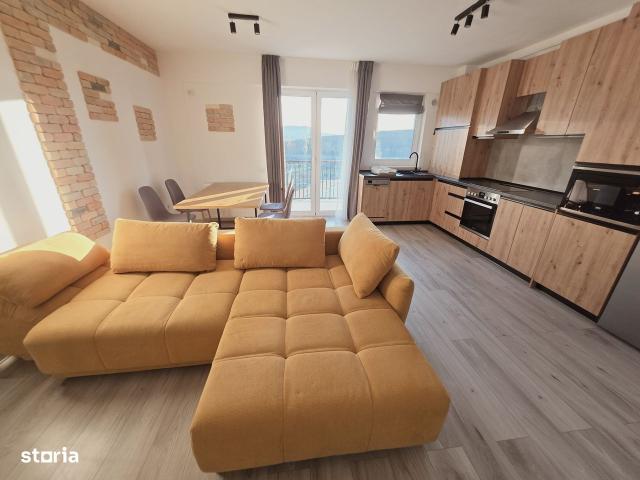 Inchiriez 2 camere open space Soho Residence pet friendly