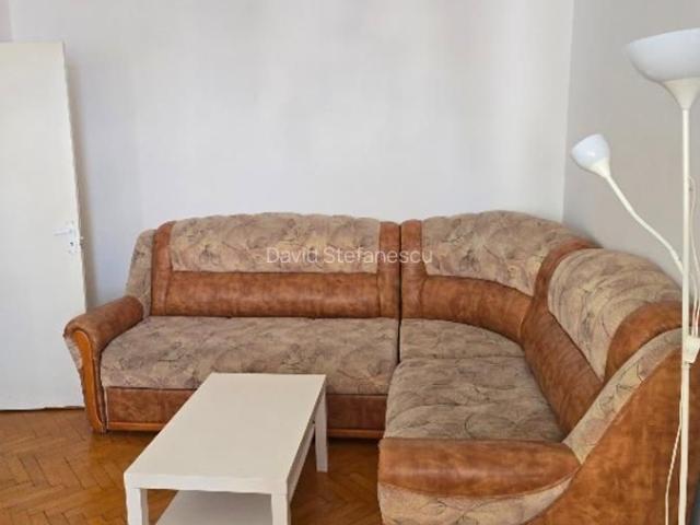 Inchiriez 2 camere Mihalache Bucuresti