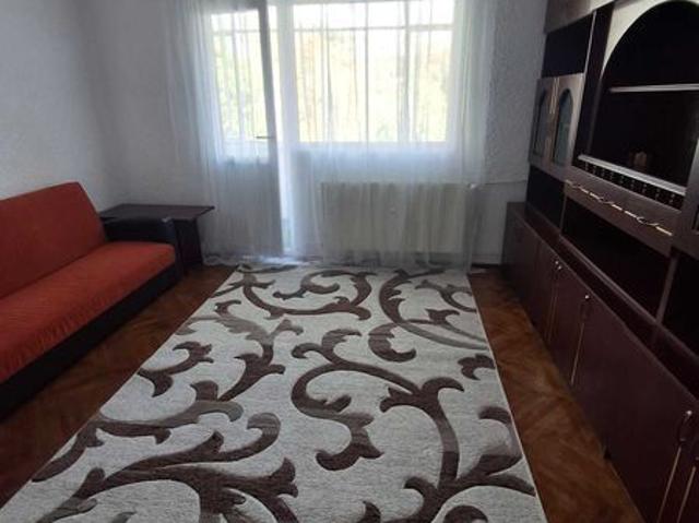 Inchiriez 4 camere Areni langa Profi universitate