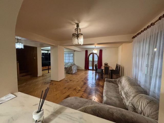 Inchiriez casa 5 camere zona Gradiste ID:RH 45065 property