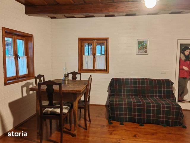 inchiriez casa traditionala jud Covasna, 30 km fata de Brasov