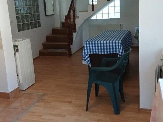 Inchiriez casa zona Aparatorii Patriei