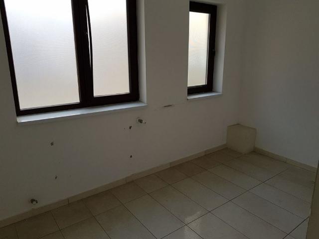 Inchiriez casa zona Intim Victoriei ID: RH 40209 property