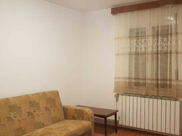 Inchiriez casa cu 4 camere in Chisoda pentru sediu firma