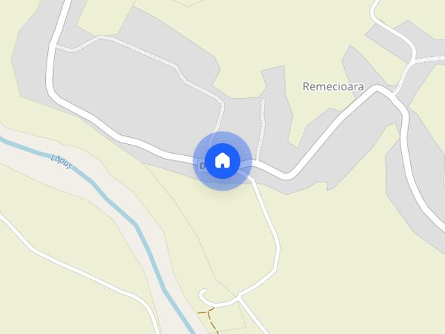 Inchiriez casa cu 2 etaje recent construita in Remecioara 20 km de oras asfalt pana in curte