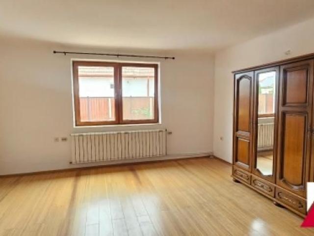 Inchiriez casa individuala situata in Selimbar pe str.Mihai Viteazu
