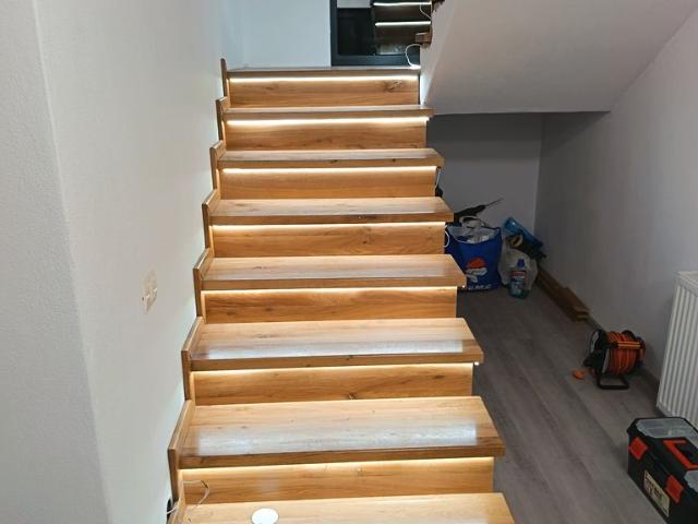 Inchiriez casa noua în Bunloc