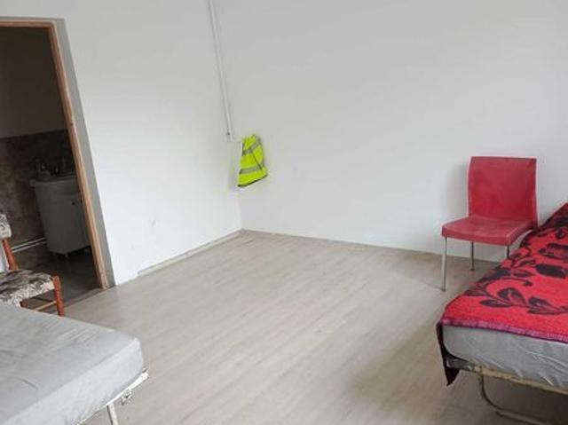 Inchiriez casa pt muncitori 30 lei pers 10 locuri max disponibile