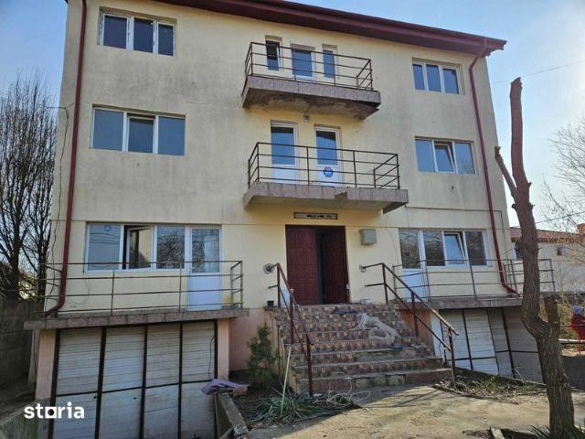 Inchiriez casa si curte zona Baneasa