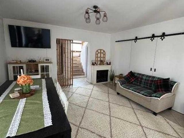 Inchiriez casa spatioasa, cocheta, P+M, zona Branului