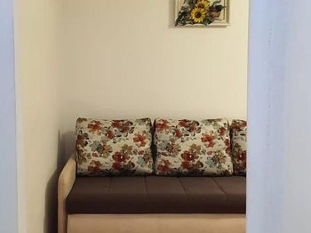 inchiriez Apt 2 cam