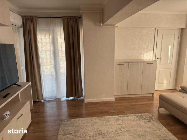 Inchiriez apt 3 camere, Mun. Iasi, Jud. Iasi,Complex TR Millennium