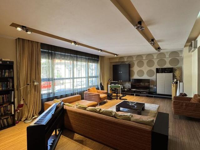 Inchiriez apt. 4 cam 170 mp, Eminescu / Dorobanți / Piața Romană