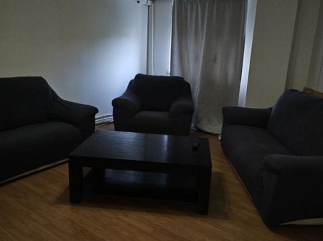 Inchiriez ap. 3 camere
