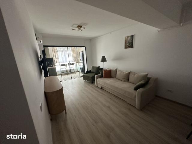Inchiriez ap 2 cam Nou, et 2, zona Aparatorii Patriei, bl 2026
