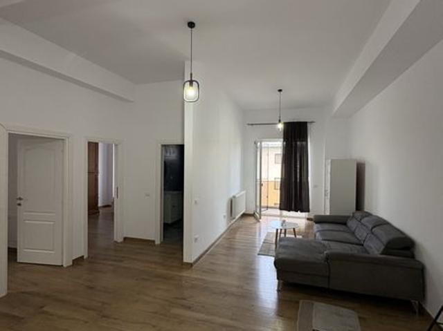 Inchiriez ap 2 camere