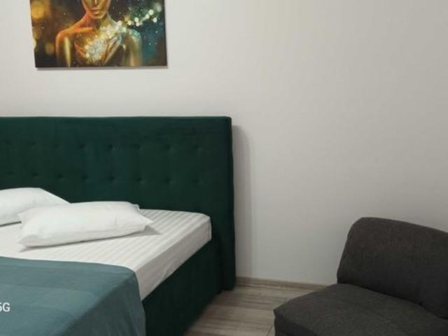 Inchiriez ap.2 camere