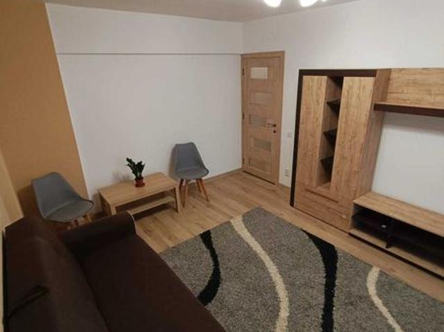 Inchiriez ap.2 camere