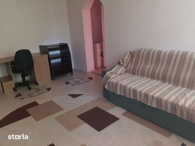 Inchiriez Ap 2 camere