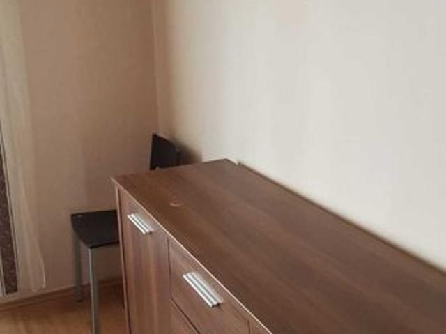inchiriez ap.2 camere