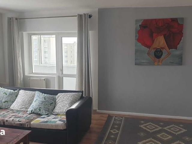 Inchiriez ap 2 camere central