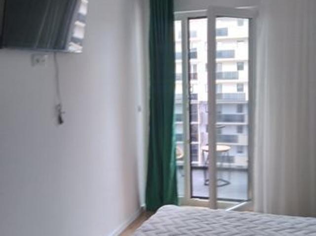 Închiriez ap 2 camere nou, 400 EUR, Bistrita,str.Tarpiului