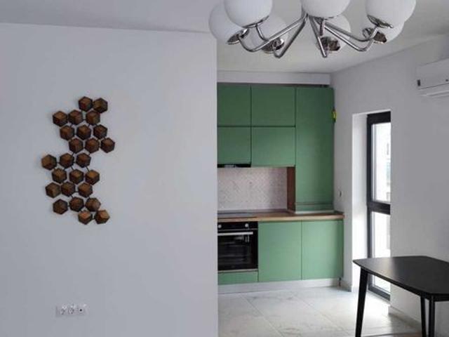 inchiriez ap 2 camere, Tunari, 1 loc parcare