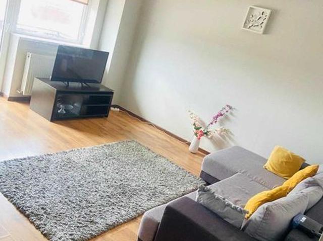 Inchiriez ap 2 camere/Pipera/Parcare subterana inclusa