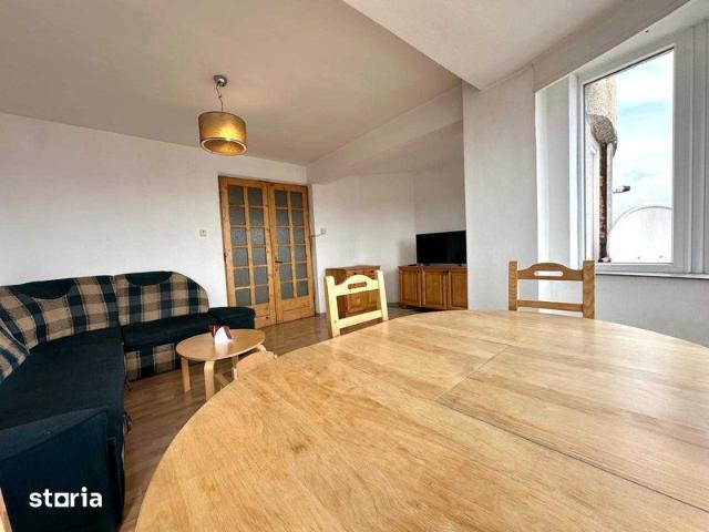 Inchiriez apart.3 camere Alba Iulia ultracentral