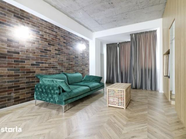 Inchiriez apart 3 camere Mamaia Nord pe tot sezonul estival