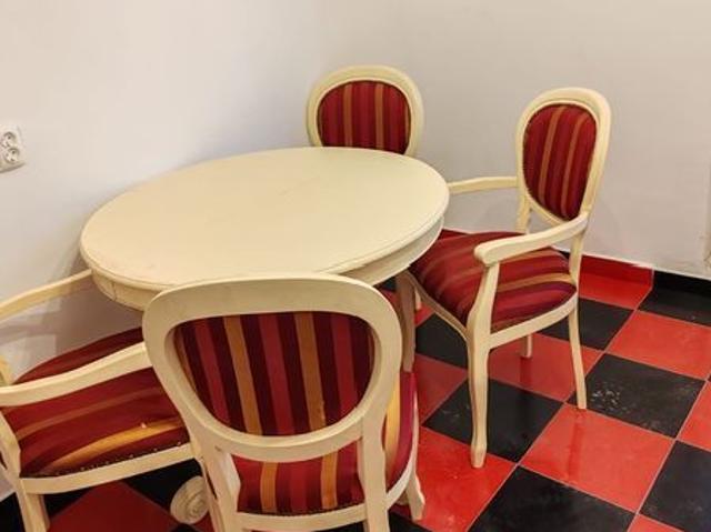 Inchiriez apartamen unul cu o camera si unul cu 2 camere