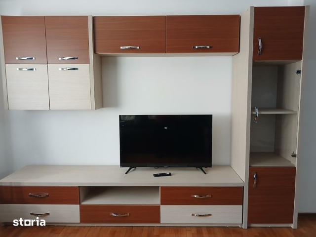 Inchiriez apartament 4 camere