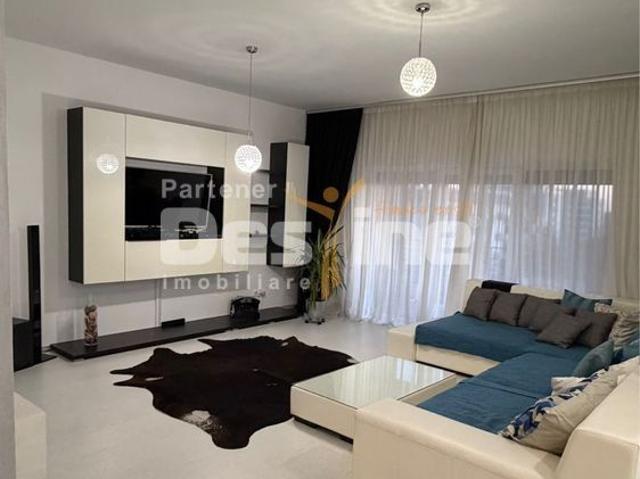 inchiriez apartament 4 camere